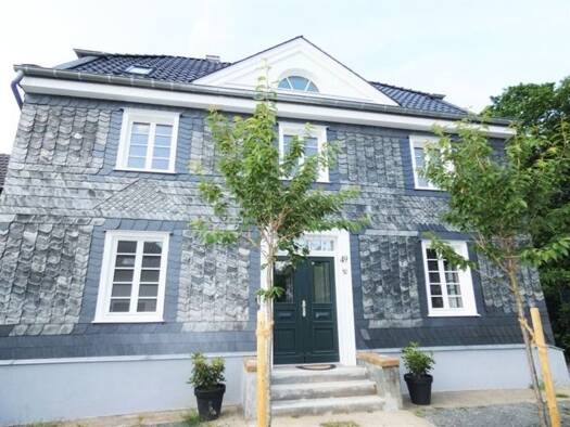 Einfamilienhaus zur Miete 3.500 € 6 Zimmer 240 m² 870 m² Grundstück frei ab 01.02.2026 Dünnwald Köln 51069