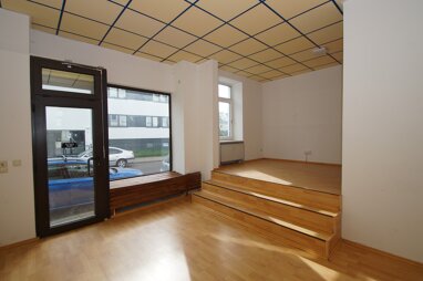 Praxis zur Miete Provisionsfrei 570 € 3 Zimmer 57,2 m² Bürofläche Kirschbergstraße 39 Möckern Leipzig 04159