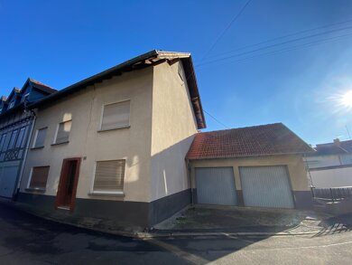 Einfamilienhaus zum Kauf 229.000 € 9 Zimmer 180 m² 302 m² Grundstück Bad Sobernheim Bad Sobernheim 55566