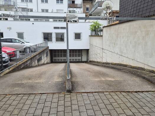 Stellplatz zur Miete provisionsfrei 70 € Schlossstr. 21-23 Neuwied 56564