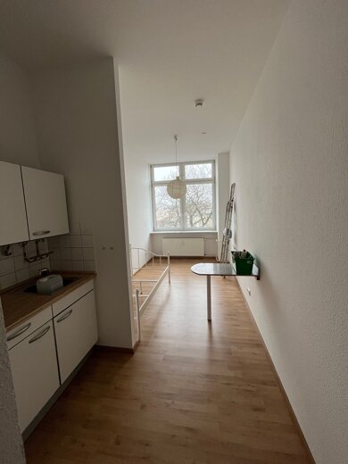 Studio zur Miete 200 € 1 Zimmer 21,2 m² 3. Geschoss frei ab sofort Franckestraße 1 Innenstadt Halle (Saale) 06110