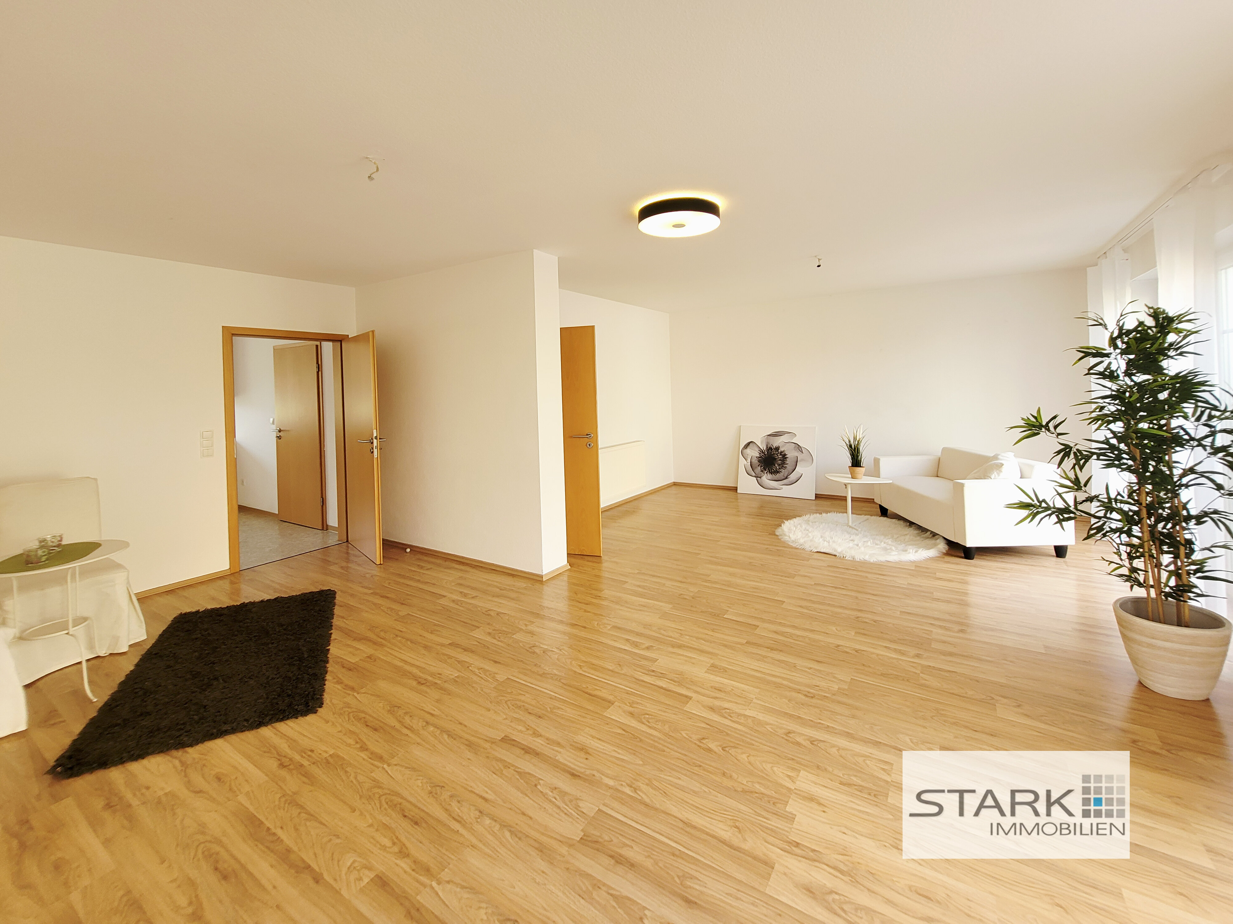 Reihenmittelhaus zum Kauf 460.000 € 4 Zimmer 125 m²<br/>Wohnfläche Ab sofort<br/>Verfügbarkeit Eisingen 97249