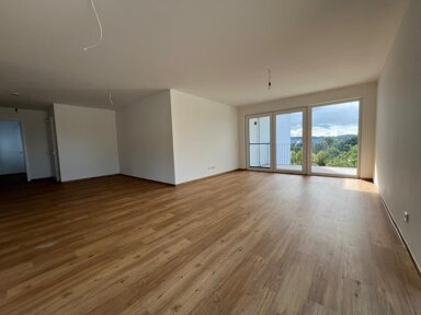 Wohnung zur Miete 900 € 2 Zimmer 81,6 m² 2. Geschoss frei ab sofort Feuchtwangen Feuchtwangen 91555