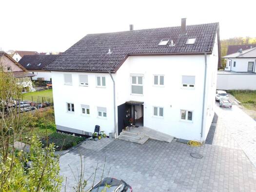 Mehrfamilienhaus zum Kauf als Kapitalanlage geeignet 799.999 € 11 Zimmer 324 m² 670 m² Grundstück Giengen Giengen an der Brenz 89537