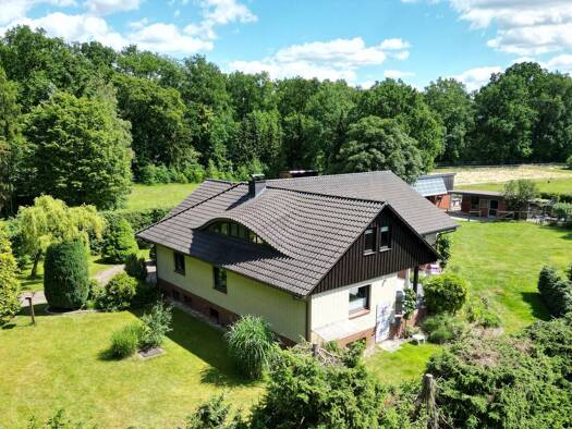 Haus zum Kauf provisionsfrei 1.500.000 € 5 Zimmer 150 m² 9.660 m² Grundstück Hannoversche Straße 1 Adelheidsdorf 29352