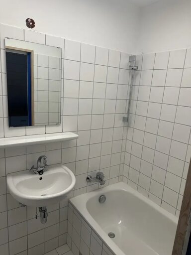 Wohnung zur Miete 700 € 2 Zimmer 90 m² Görbelheimer Mühle 1 Bauernheim Friedberg 61169