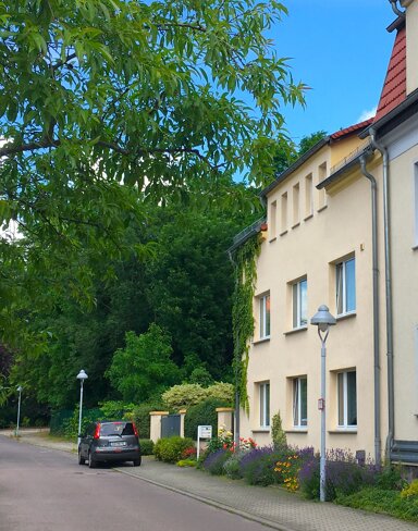 Mehrfamilienhaus zum Kauf provisionsfrei 339.000 € 6 Zimmer 165 m² 440 m² Grundstück Borna Borna 04552