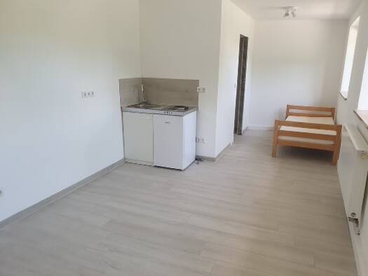 Wohnung zur Miete - Erstbezug 340 € 1 Zimmer 24,6 m² 1. Geschoss frei ab sofort Stopfenheim, Bürgermeisterstr. 5 Walkershöfe Ellingen 91792