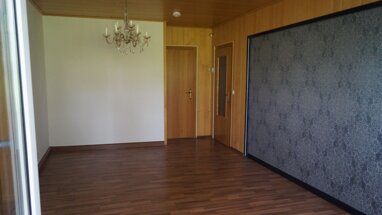 Wohnung zur Miete 400 € 4 Zimmer 69 m² Erdgeschoss Rodewisch Rodewisch 08228