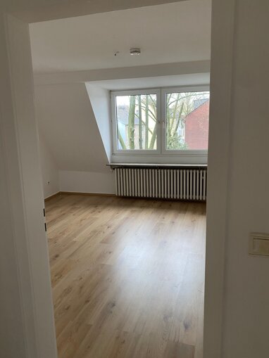 Wohnung zur Miete 325 € 2 Zimmer 50 m² 2. Geschoss Oskarstr. 8 Neumühl Duisburg 47167
