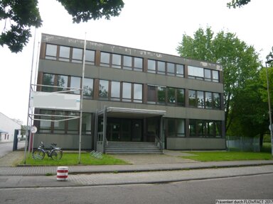 Büro-/Praxisfläche zur Miete provisionsfrei 6,27 € 791 m² Bürofläche Kernstadt - Nordwest Bruchsal 76646