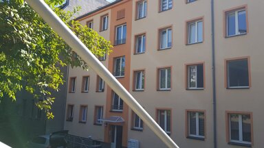 Wohnung zur Miete 450 € 4 Zimmer 75 m² Geschoss 2/2 Oelsnitz Oelsnitz 08606