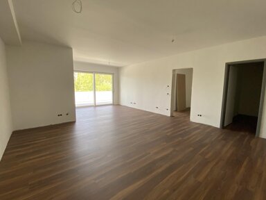 Wohnung zur Miete 1.215 € 3 Zimmer 105,6 m² 1. Geschoss frei ab sofort Wilsdruff Wilsdruff 01723