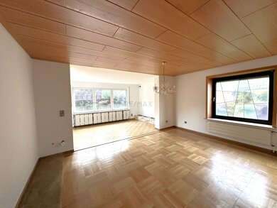 Wohnung zum Kauf 219.900 € 4 Zimmer 115,1 m² 1. Geschoss Straßdorf Straßdorf 73529