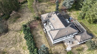 Villa zum Kauf 1.200.000 € 860 m² 14.600 m² Grundstück Stadtallendorf Stadtallendorf 35260