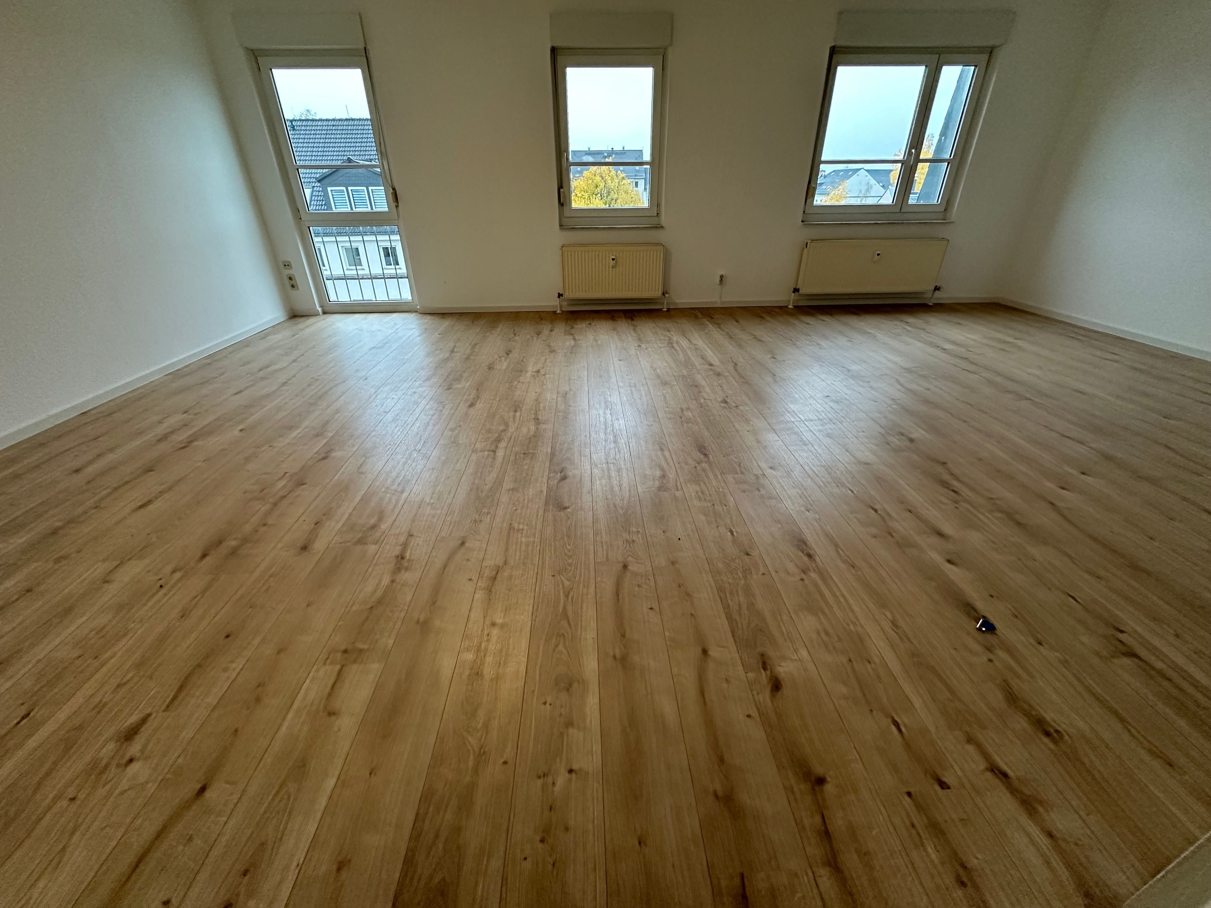 Wohnung zur Miete 385 € 2 Zimmer 70 m²<br/>Wohnfläche 4.<br/>Geschoss Clausstr. 47 Gablenz 241 Chemnitz 09126