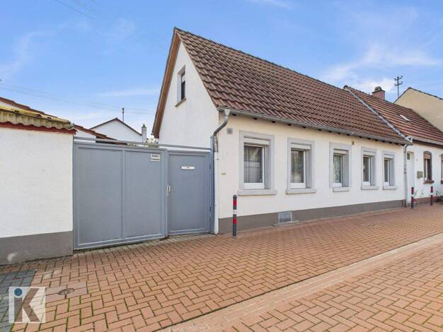 Einfamilienhaus zum Kauf 279.000 € 3,5 Zimmer 70 m² 190 m² Grundstück Oggersheim Ludwigshafen am Rhein 67071