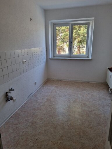 Wohnung zur Miete 250 € 2 Zimmer 49,1 m² Rosa-Luxemburg-Straße 23 Bernsdorf 422 Chemnitz 09126