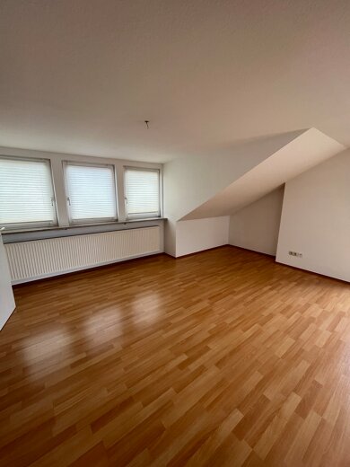 Wohnung zur Miete 370 € 1 Zimmer 46 m² Geschoss 2/2 Coburg Coburg 96450