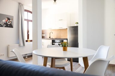 Wohnung zur Miete Wohnen auf Zeit 1.435 € 2 Zimmer 35 m² frei ab 28.12.2024 Große Ulrichstraße Altstadt Halle (Saale) 06108