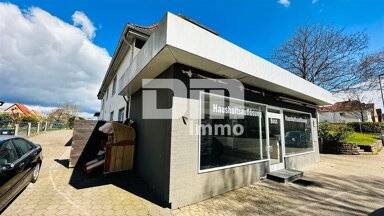 Mehrfamilienhaus zur Versteigerung 139.000 € 8 Zimmer 195 m² 796 m² Grundstück frei ab sofort Kernstadt Holzminden 37603