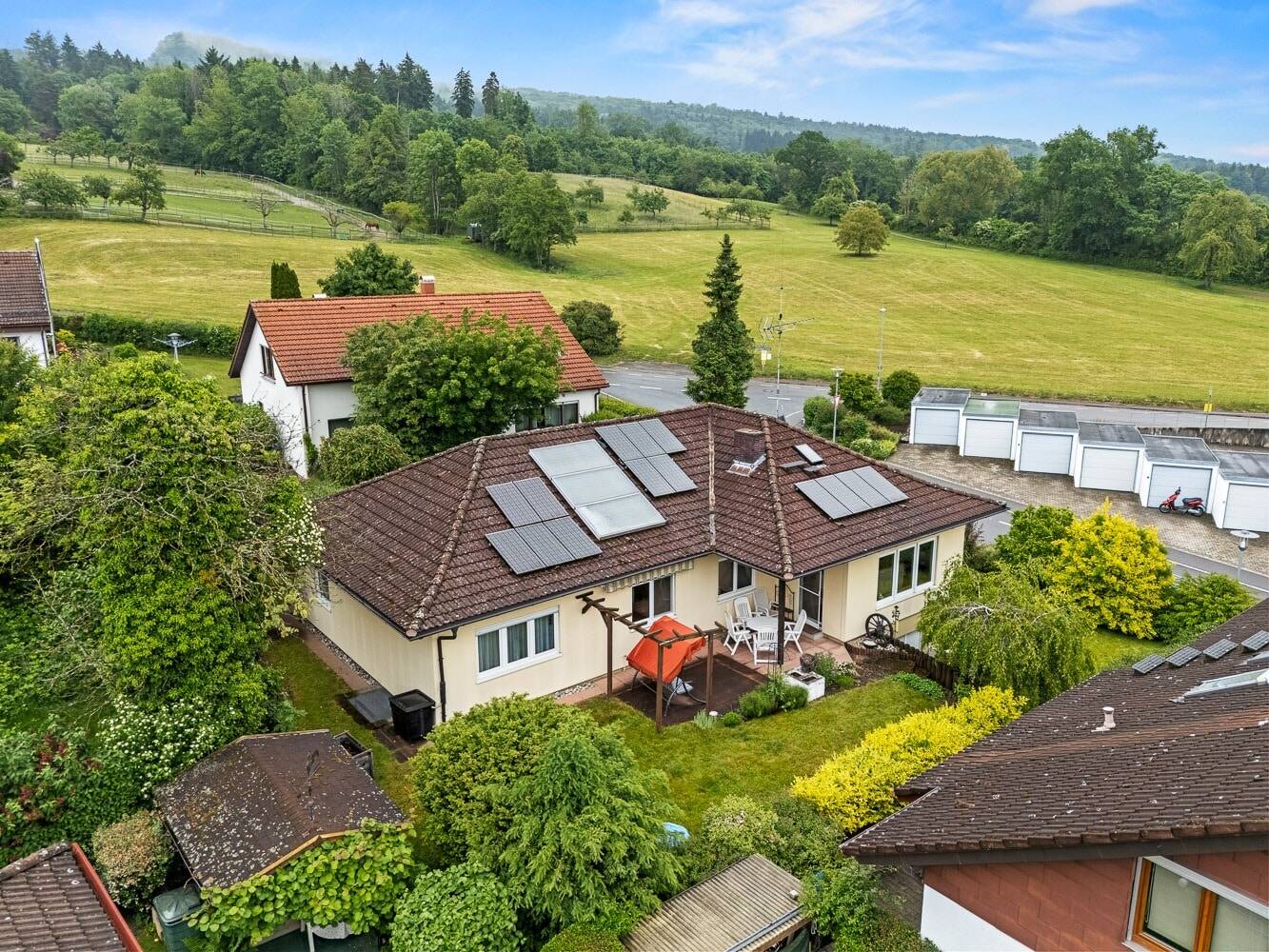 familienfreundliches Einfamilienhaus mit Einliegerwohnung