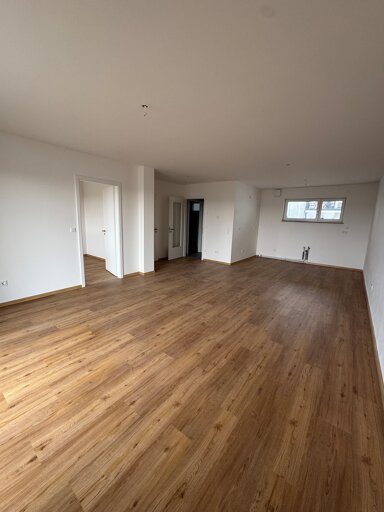 Wohnung zur Miete 805 € 2 Zimmer 73,6 m² 1. Geschoss frei ab sofort Unterer Kirschbaumweg 8 Rain Rain 86641