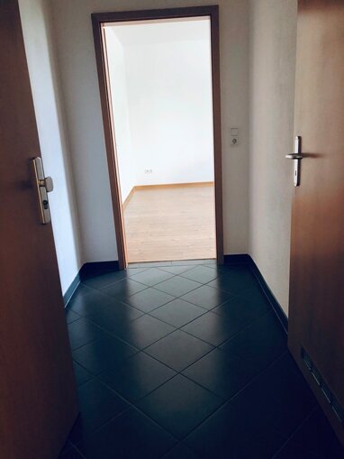 Apartment zur Miete 250 € 1 Zimmer 34,4 m² 2. Geschoss Spremberger Vorstadt Cottbus 03050
