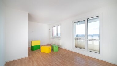 Wohnung zur Miete 485 € 4 Zimmer 65,6 m² 4. Geschoss Veszpremer Str. 9 Südstadt Halle 06130