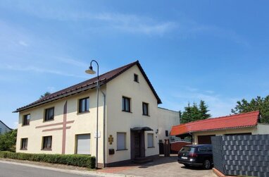 Einfamilienhaus zum Kauf 280.000 € 6 Zimmer 214 m² 872 m² Grundstück Medewitzer Dorfstraße 64 Medewitz Wiesenburg 14827