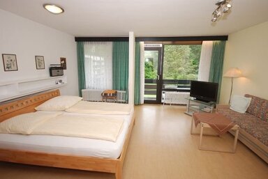 Studio zur Miete Wohnen auf Zeit 800 € 1,5 Zimmer 38 m² frei ab 01.12.2024 Schroffenstraße 1 Karlstein Bad Reichenhall 83435