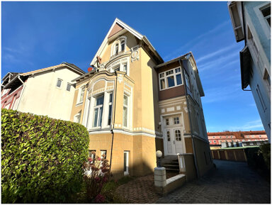 Villa zum Kauf 398.000 € 10 Zimmer 233,7 m² 409 m² Grundstück Cuxhaven Cuxhaven 27474