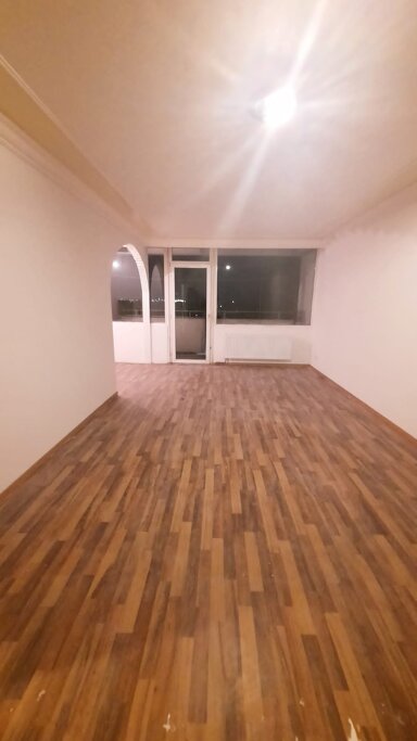 Studio zur Miete 870 € 3 Zimmer 85 m² 5. Geschoss An der Fuhr 2 Meschenich Köln 50997