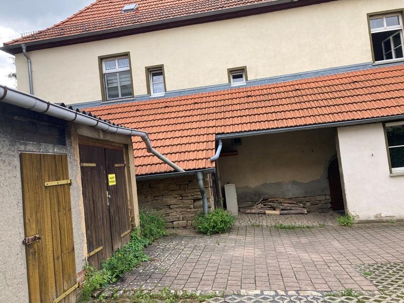 Mehrfamilienhaus zum Kauf 85.000 € 9 Zimmer 210 m²<br/>Wohnfläche 891 m²<br/>Grundstück Goßra Wetterzeube OT Goßra 06722