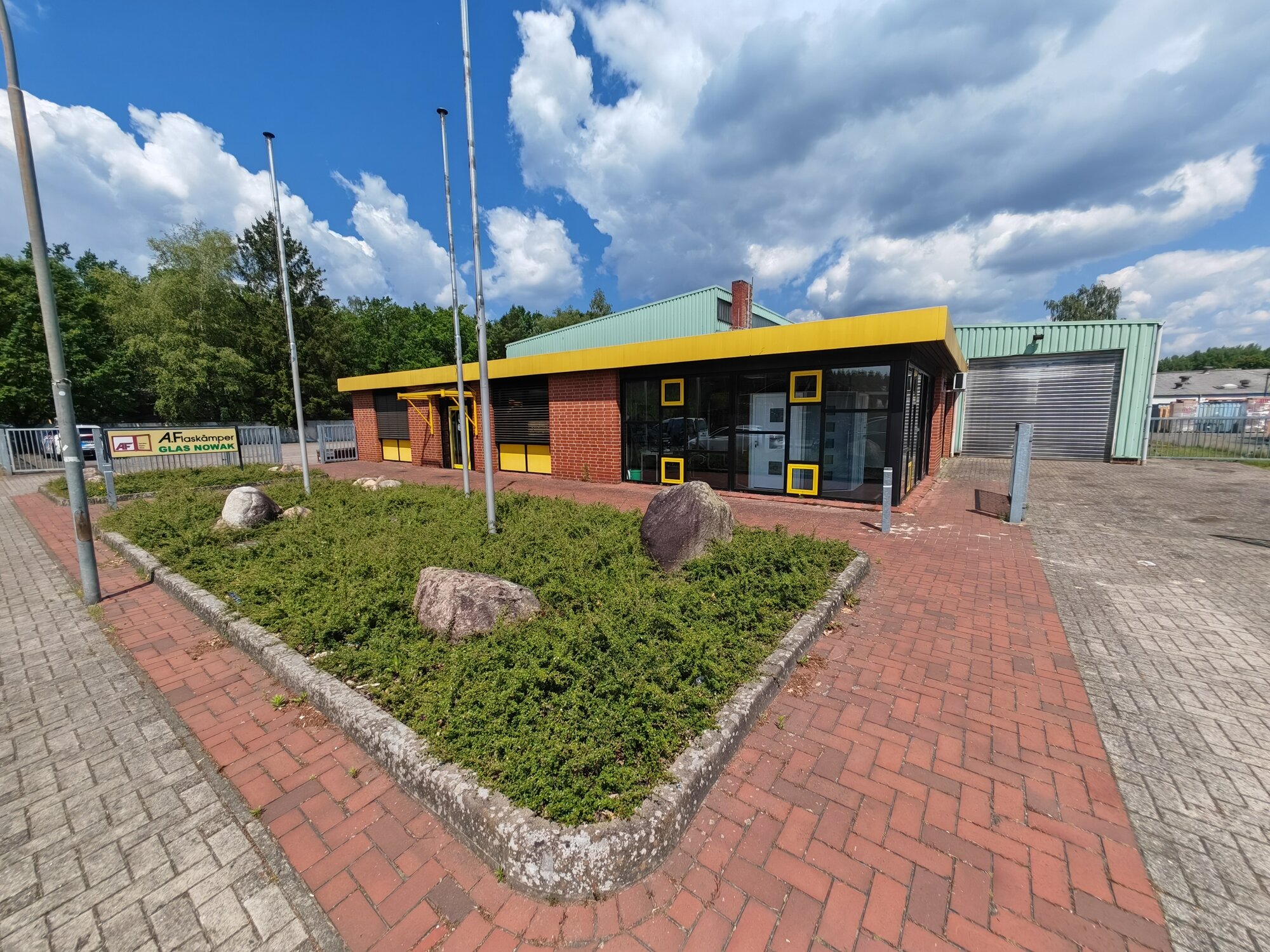 Lagerhalle zur Miete 5,77 € 675 m²<br/>Lagerfläche Westercelle Celle / Westercelle 29227