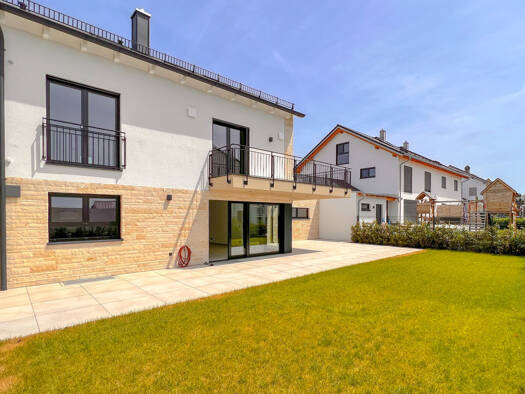 Doppelhaushälfte zum Kauf 4 Zimmer 248 m² 403 m² Grundstück Markt Schwaben 85570