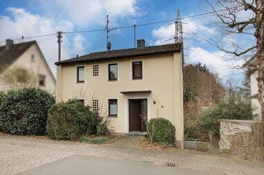 Einfamilienhaus zum Kauf 225.000 € 4 Zimmer 129 m² 746 m² Grundstück Altenkirchen Altenkirchen 57610