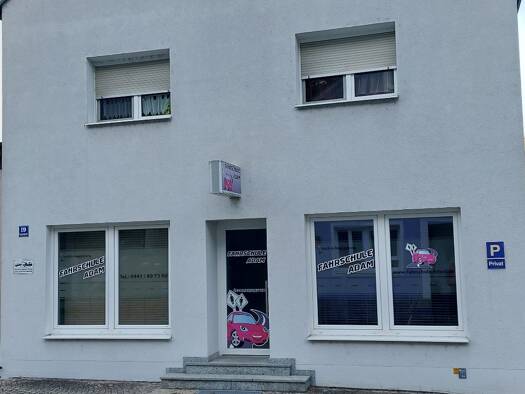 Mehrfamilienhaus zum Kauf provisionsfrei als Kapitalanlage geeignet 660.000 € 10 Zimmer 205 m² 323 m² Grundstück Lappersdorf 93138