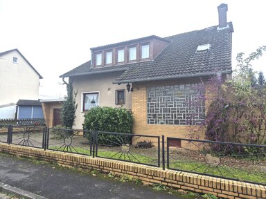 Einfamilienhaus zum Kauf provisionsfrei 329.000 € 5 Zimmer 131 m² 834 m² Grundstück Oesselse Laatzen 30880