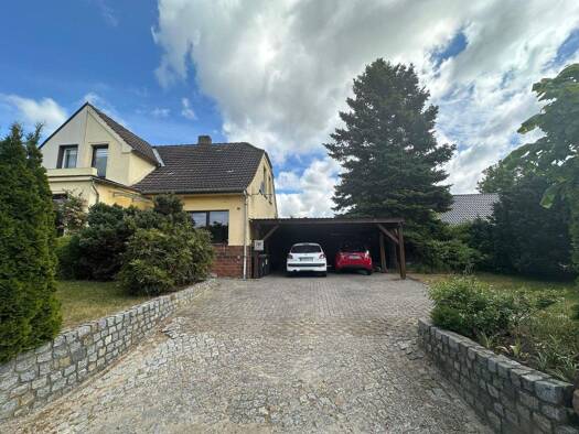 Doppelhaushälfte zum Kauf provisionsfrei 275.000 € 4 Zimmer 120 m² 823 m² Grundstück Wismar-Nord Wismar 23970