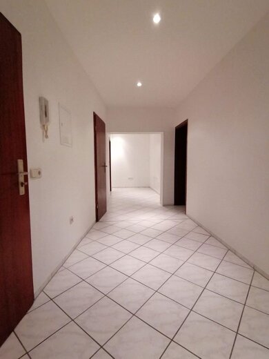 Wohnung zur Miete 680 € 4 Zimmer 101 m² EG frei ab sofort Rudolf-Breitscheid-Str.21 Lichtenstein Lichtenstein 09350