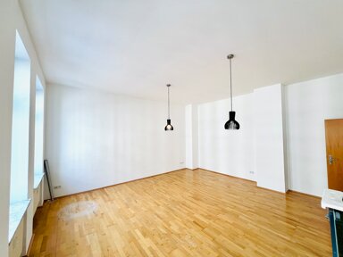 Wohnung zum Kauf 270.000 € 2 Zimmer 75 m² Zentrum - Nord Leipzig 04105