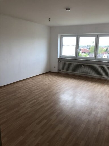 Wohnung zur Miete 220 € 2 Zimmer 53,2 m² 5. Geschoss frei ab sofort Porzellinerstraße 25 Mitterteich Mitterteich 95666