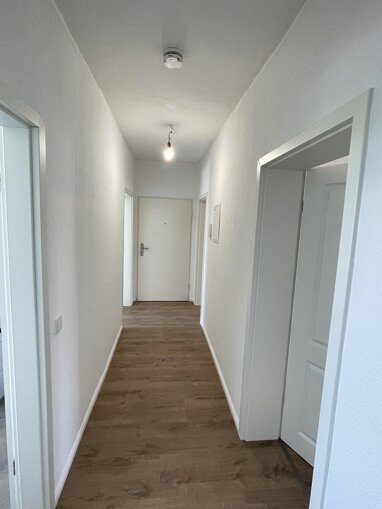 Wohnung zur Miete 465 € 3 Zimmer 62 m² 3. Geschoss Langer Weg 7 Wormser Platz Magdeburg 39112