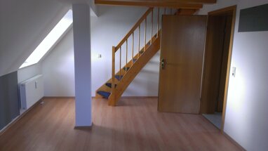 Wohnung zur Miete 270 € 2 Zimmer 52 m² 3. Geschoss Obermylauer Weg 10 Reichenbach Reichenbach 08468
