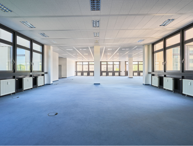 Bürofläche zur Miete 7,49 € 576,1 m² Bürofläche teilbar ab 576,1 m² Werner-von-Siemens Straße 6 Hochfeld Augsburg 86159
