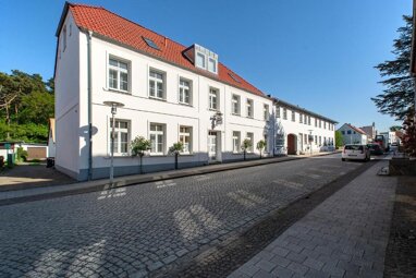 Wohnung zum Kauf Provisionsfrei 199.000 € 3 Zimmer 76 m² Erdgeschoss August Bebel Str. 24 Putbus Putbus 18581