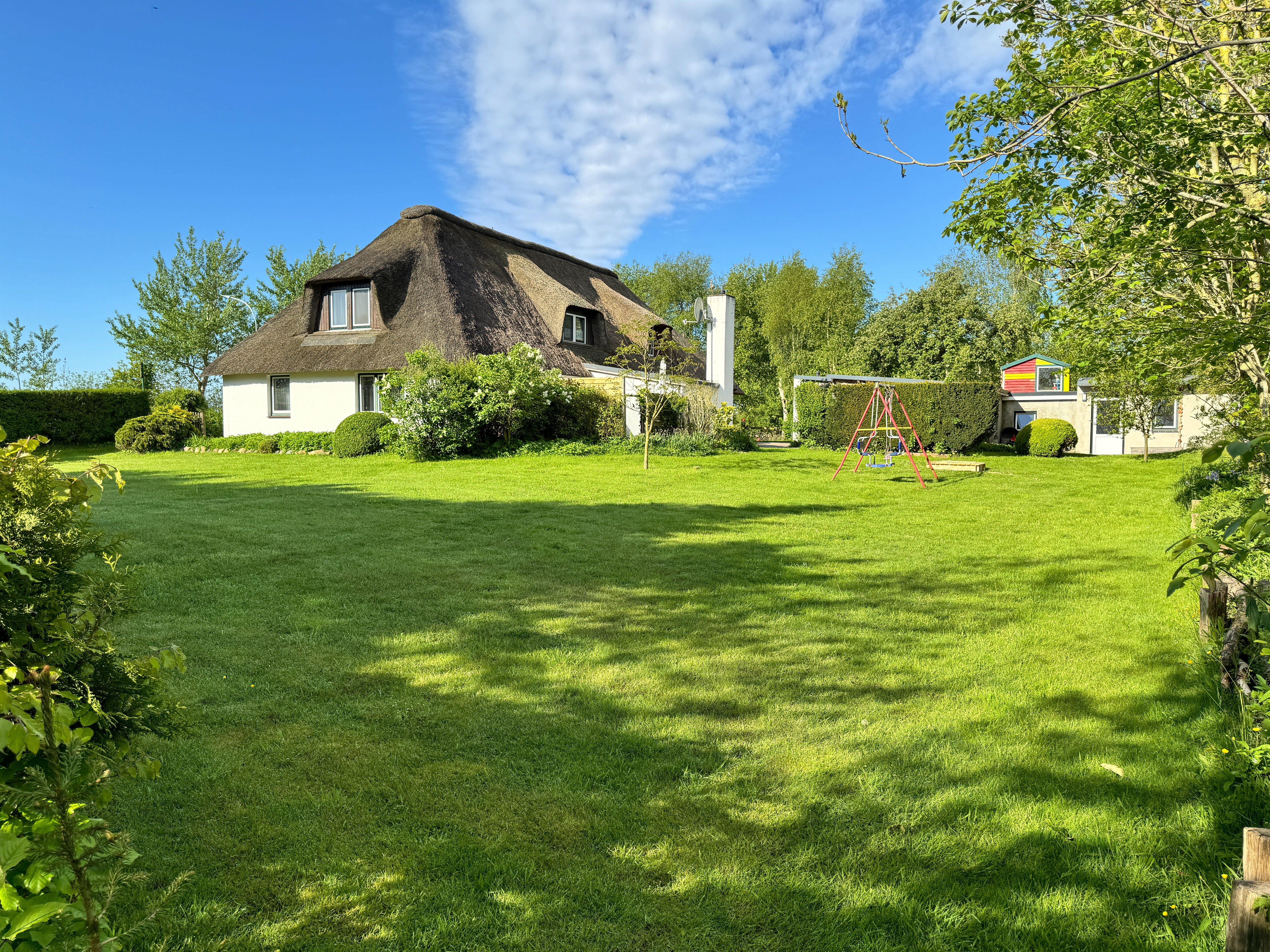 Einfamilienhaus zum Kauf 565.000 € 11 Zimmer 257 m²<br/>Wohnfläche 1.648 m²<br/>Grundstück Katharinenheerd 25836