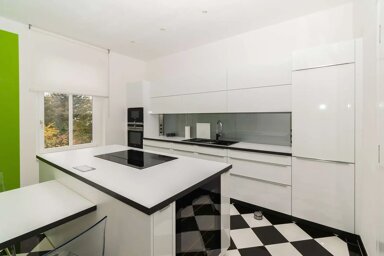 Wohnung zur Miete 1.200 € 3 Zimmer 160 m² Geschoss 1/2 Innerstädtischer Bereich Nord 17 Dessau-Roßlau 06844