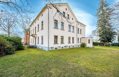 Mehrfamilienhaus zur Versteigerung als Kapitalanlage geeignet 289.000 € 689 m² 2.101 m² Grundstück Bahnhofstraße 69 Reichenbach Reichenbach 08468